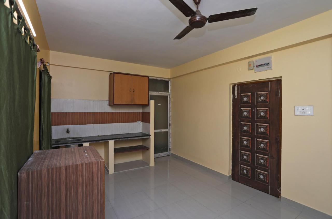 Oyo 14818 Sudarshan Apartment Kolkata Ngoại thất bức ảnh